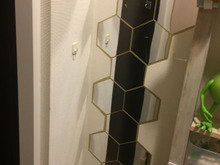 賃貸OK!ミラーステッカーで姿見モドキ