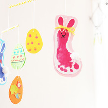 ペーパーストローのモビール*うさぎの足型アート*簡単作り方