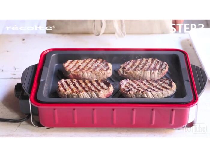 STEP4:焼けた肉をすぐにアルミホイルで包んで休ませます