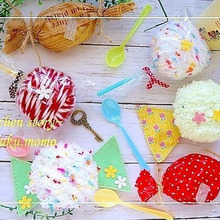 簡単!ダイソーの毛糸と食器用タワシで『可愛いキャンディー雑貨』