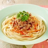 簡単!おいしいエスニック「焼肉サラダうどん(ベトナム風)」