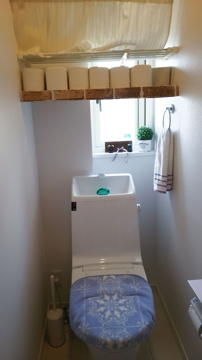 大容量!工具ナシで完成♪トイレットペーパー用収納棚です(^^)