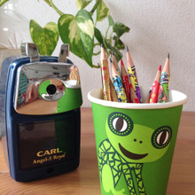 短い鉛筆が迷子にならない工夫♪簡易鉛筆立て