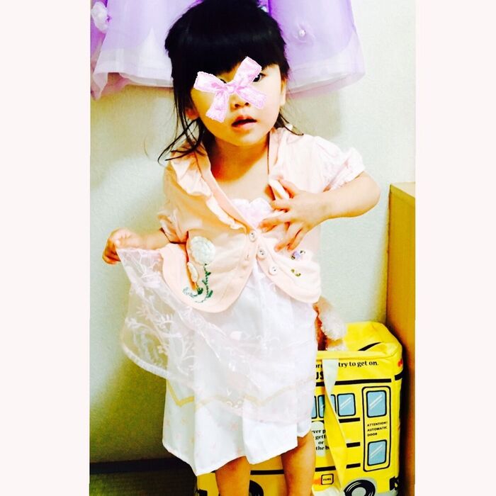 100均カフェカーテンを子供服にリメイク!200円でプリンセスワンピ!