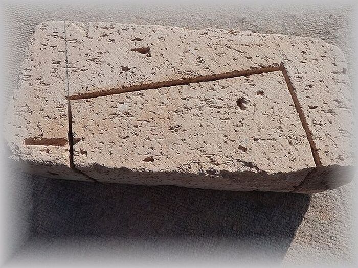 コの字レンガのカット方法①!