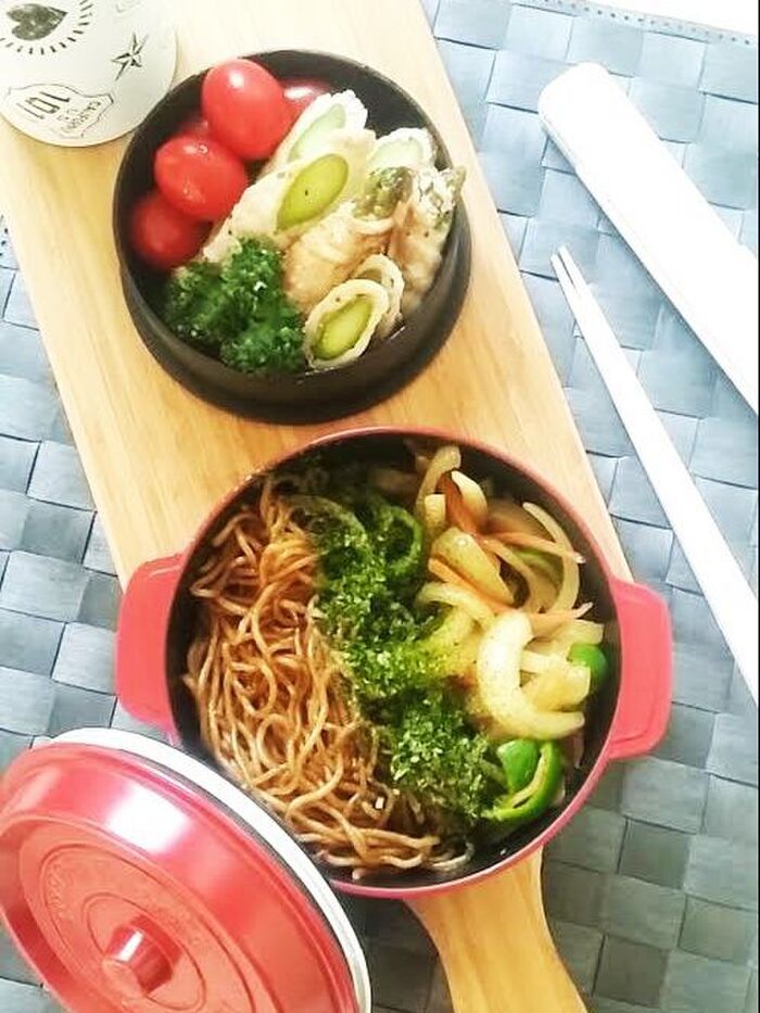 自分弁当で分かる美味しいお弁当♪焼きそばの詰め方&盛り付け方