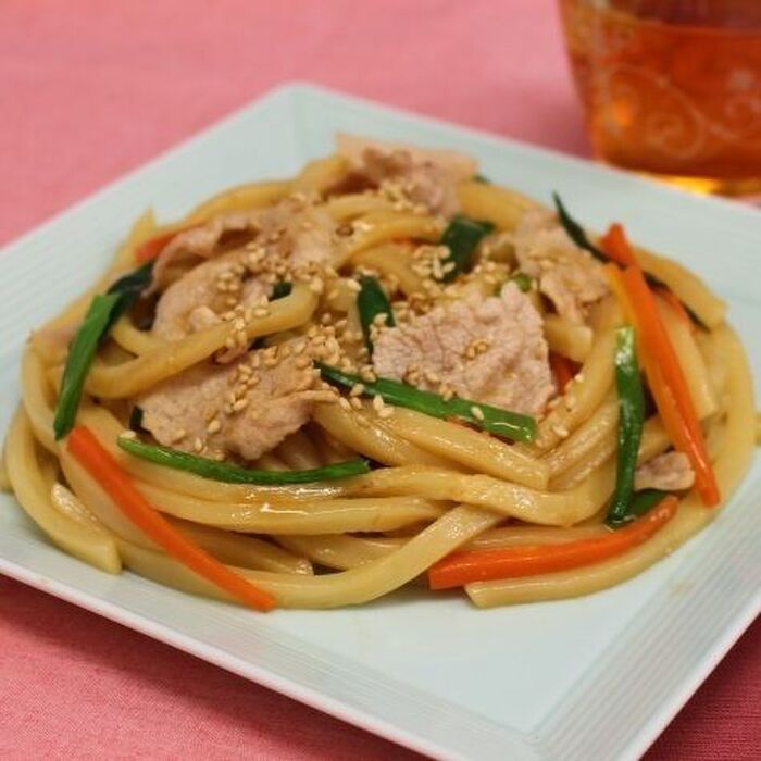 簡単!おいしいエスニック「チャプチェ風うどん」