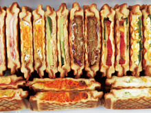 カンタン華やか!ホットサンドのランチボックス*お花見にも*