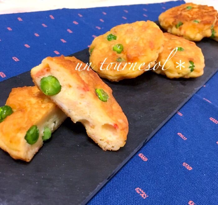 お弁当にオススメ!スタミナアップに♪グリンピースと小エビのふわふわ揚げ焼き