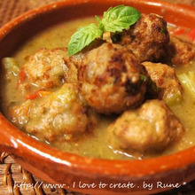 挽肉ボールピーナッツソーススペイン煮込み