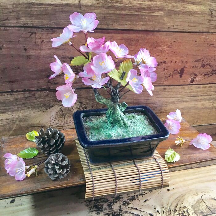 余った花びらを散らして完成*