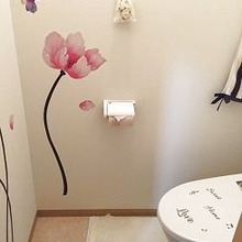 トイレを100均お花ステッカーでお花畑に!