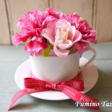 100円商品で母の日ティーカップアレンジ