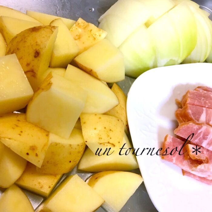 ①きれいに土を落として皮つきで!