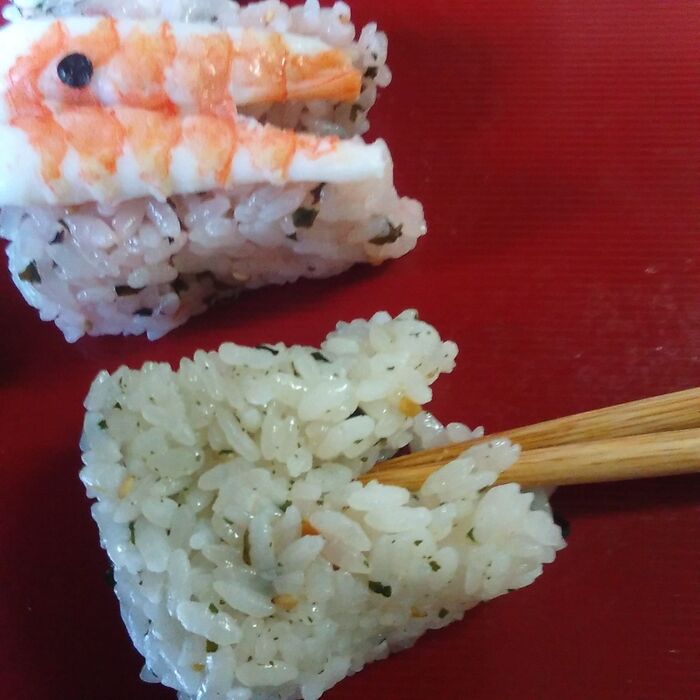 寿司海老の尾