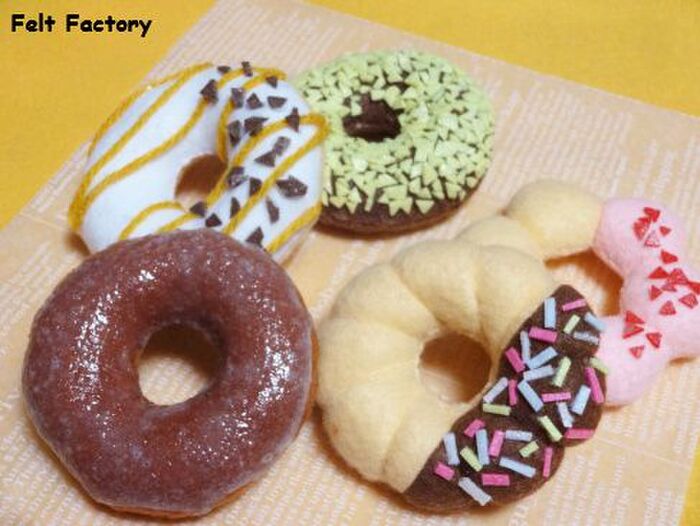 余ったフェルトでOK!フェルトドーナツのトッピング