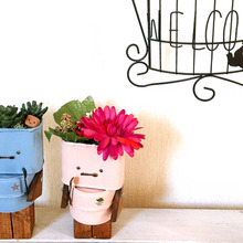 空き缶と端材で作ったロボットくん♪