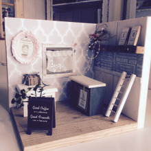 100均商品と余った材料でミニチュアルームを作ってみました