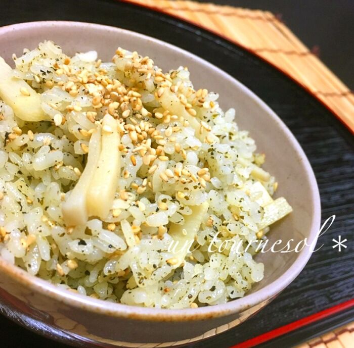 美容効果に♪お茶を食べちゃう⁉スイッチオンでお任せ☆緑茶炊き込みご飯