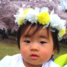 100均リースで簡単 花かんむり&コサージュ