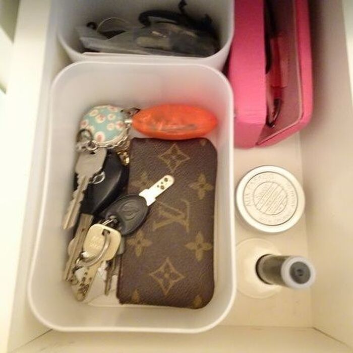 ハンコは、取り出しやすい場所と方法で