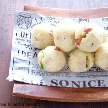 ポテトサラダをアレンジ♪簡単☆米粉のポンデケージョ