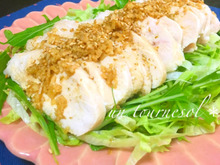 ほったらかしでできちゃう☆減塩効果の‼蒸し鶏~山椒薬味ソースかけ~