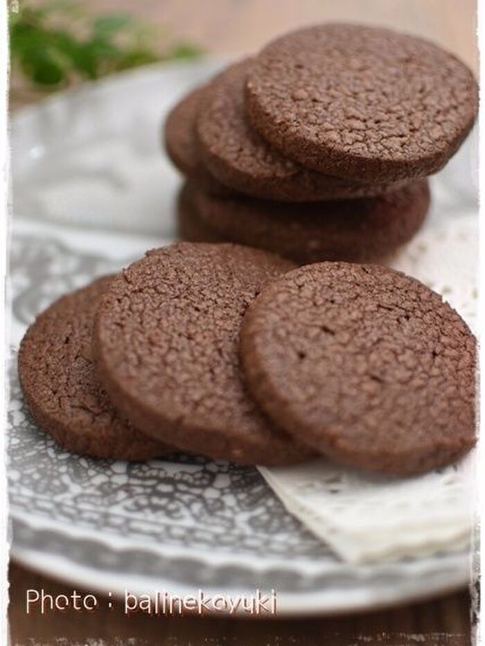 めんどくさがり屋さんも簡単!フードプロセッサーで作る型抜きもなし!ココアクッキー