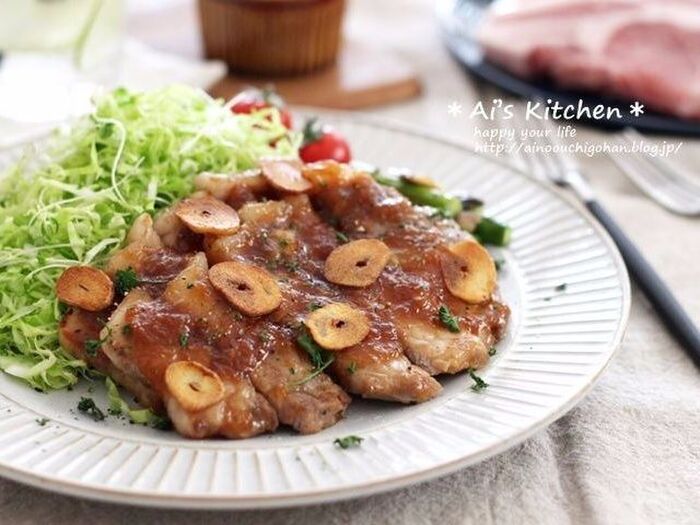 しっかり絡むタレでご飯が止まらない!豚肉のあんかけオニオンオイスターポーク♡