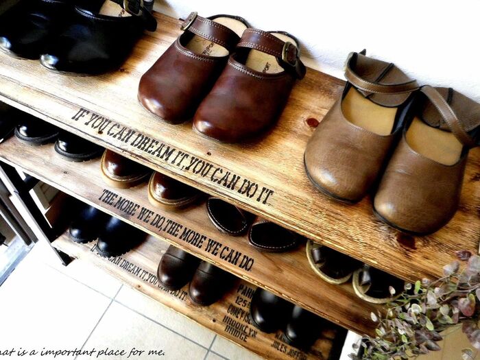 玄関に自作ラック!靴のショップ風収納