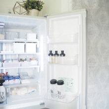 色を揃えて頑張りすぎない収納。