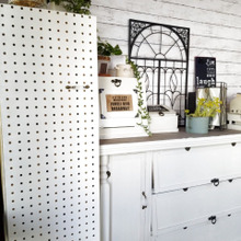 廃棄寸前?!主人作の収納庫をリユース&リメイク