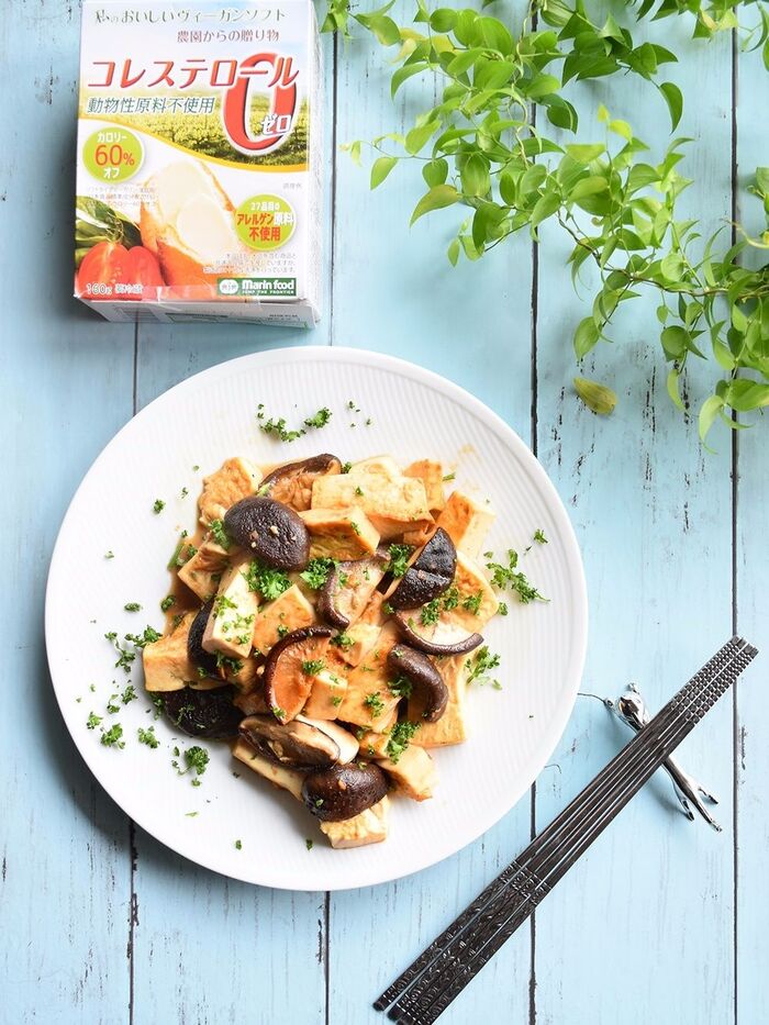 ヴィーガン料理02★豆腐としいたけの和風ヴィーガンソフト炒め
