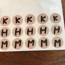 seriaのポイントシールでイニシャルラベル