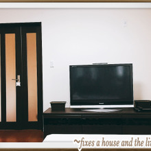 セリアの蓋つきボックスとケーブルタイでテレビまわりの配線コード問題をスッキリ*