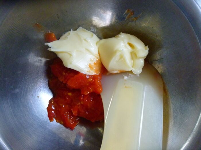 ヴィーガンソフトを混ぜる。