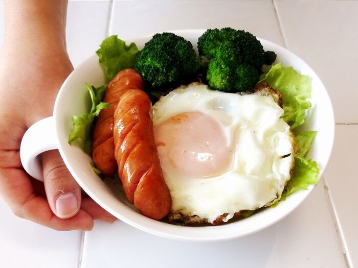「朝食ボウル」