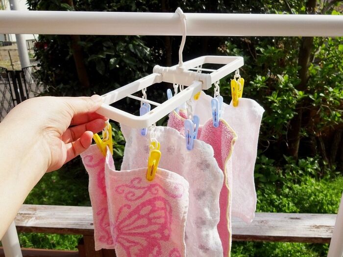 (11) すき間に使える細い角ハンガー