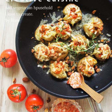 カリッとクラッシュ・クリーミーポテトwithヴィーガンソフト・ハニートマトソース