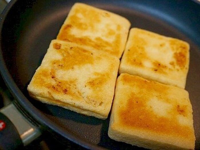 5.フライパンで焼きます。