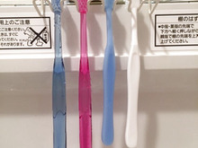 *セリアのお品で解決した歯ブラシと歯磨き粉収納*