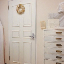 賃貸マンションの扉はこうしてリメイクしました♪