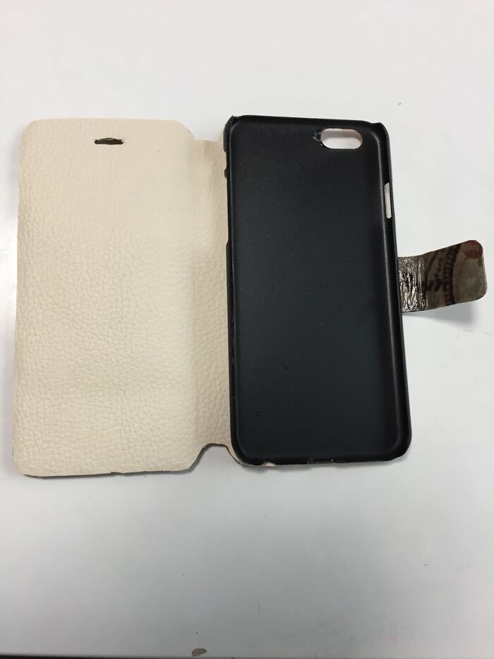 ●内側は、100均の合皮の余り布