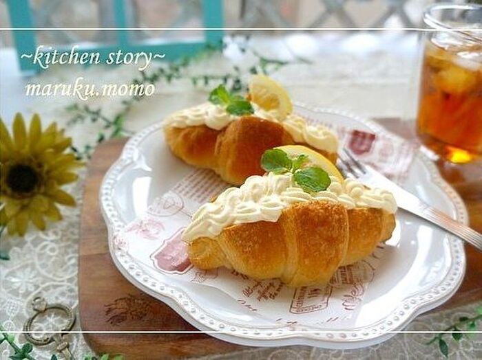 レンジで簡単♪レモンクリームのスイーツパン