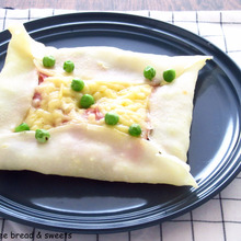 朝食やランチに☆ハムときのこのもちもち米粉ガレット