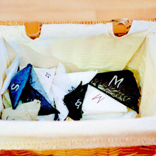 レジ袋の三角折りの仕方と、私のレジ袋収納!