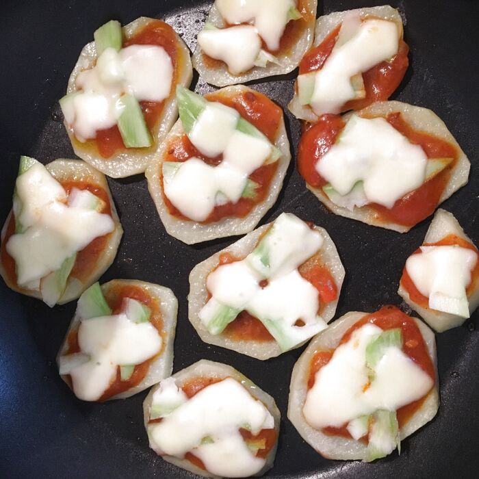 たまには、こんなピザも!!じゃがいもピザ♪