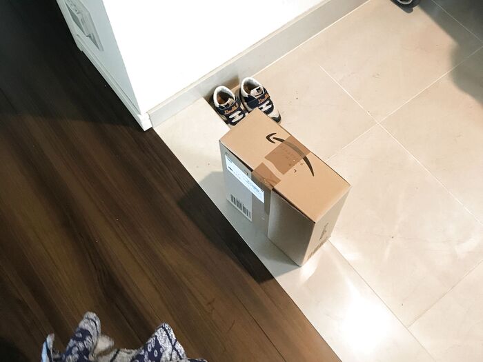 宅配便は玄関で開梱! ゴミを部屋へ持ち込まない!
