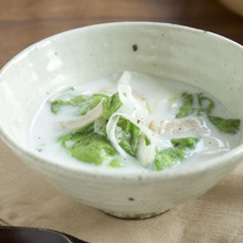 短時間で朝食にもおすすめ レタスとハムの中華風ミルクスープ