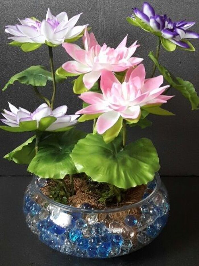 ハスの花の造花でインテリア用の盆栽を作る。100均材料を使ったアイデア盆栽です。!!